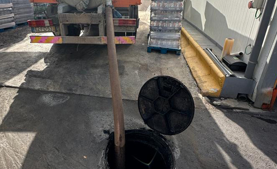 Domestic and industrial septic tank cleaning in the Algarve